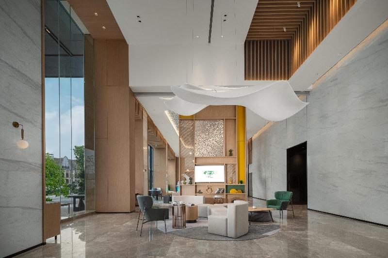 Holiday Inn Luzhou Longjian image