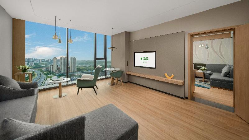 Holiday Inn Luzhou Longjian image