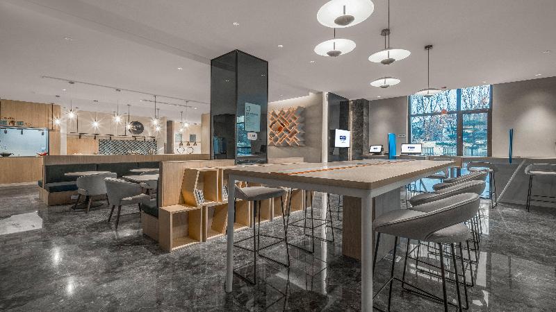 Holiday Inn Changchun Jingyue image