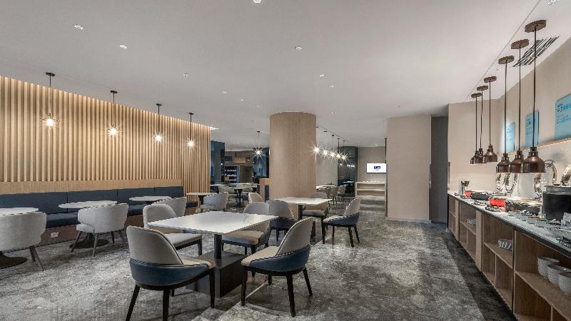 Holiday Inn Changchun Jingyue image