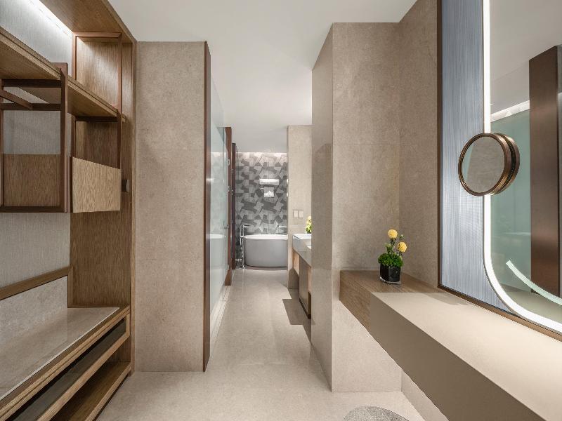 Holiday Inn Changchun Jingyue image