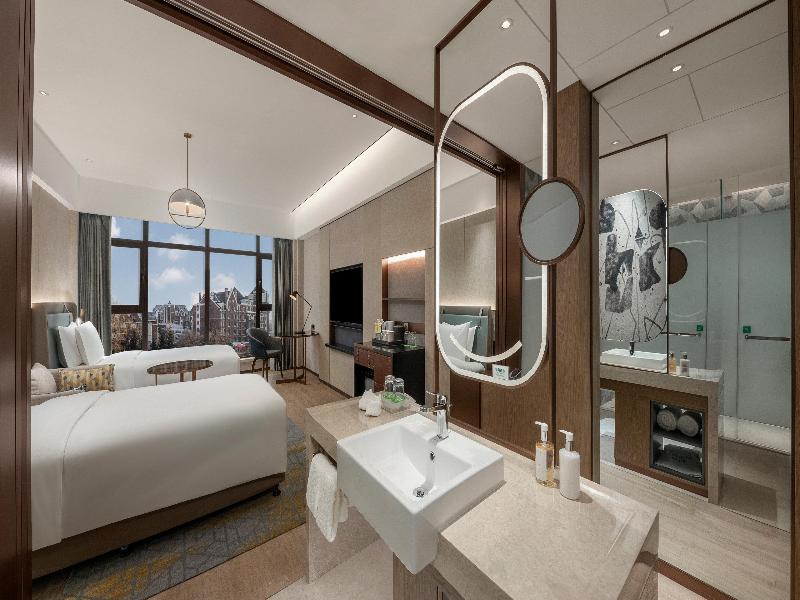 Holiday Inn Changchun Jingyue image