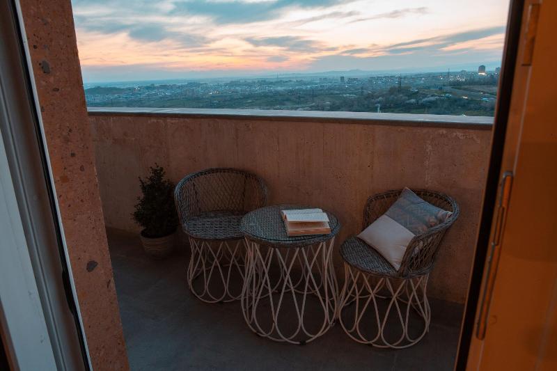 RIS Dalma Collection Yerevan image