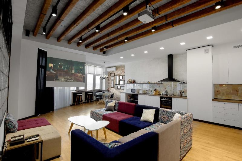 RIS Dalma Collection Yerevan image