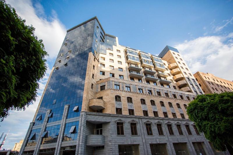 Welcome City Center Apartments image