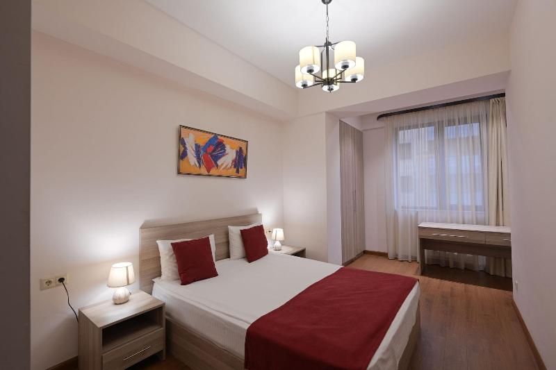 Welcome City Center Apartments image