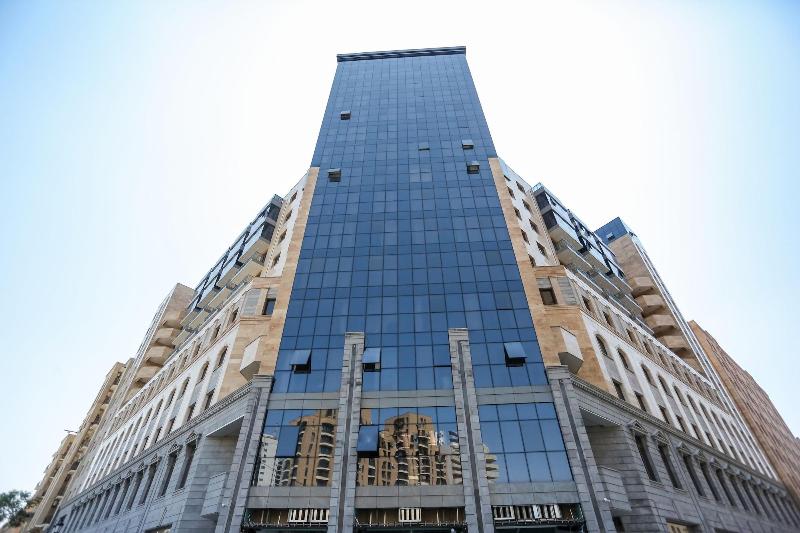 Welcome City Center Apartments image