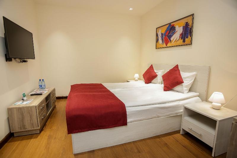 Welcome City Center Apartments image