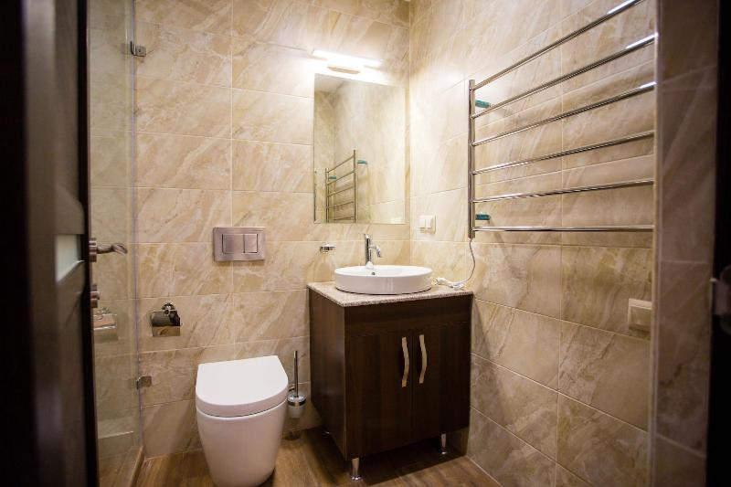Welcome City Center Apartments image