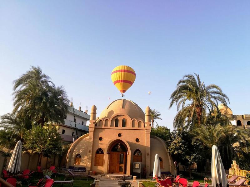 Embrace Hotel image