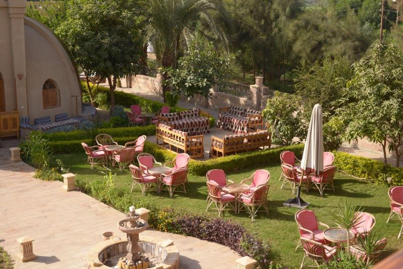 Embrace Hotel - Image 4