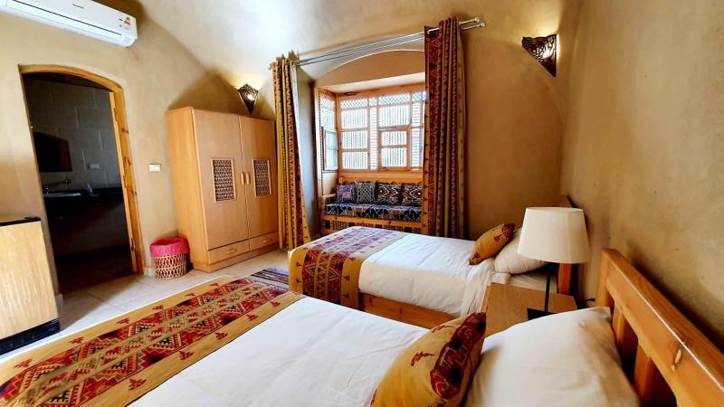 Embrace Hotel image