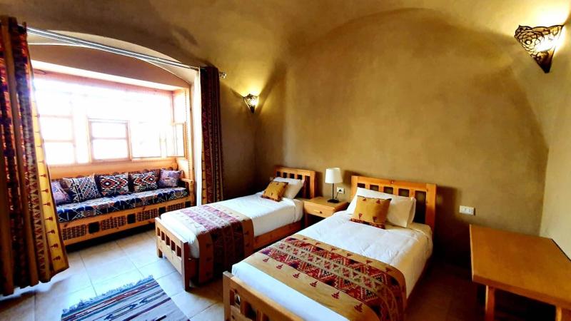 Embrace Hotel image