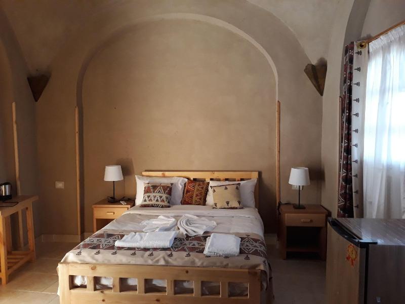 Embrace Hotel image