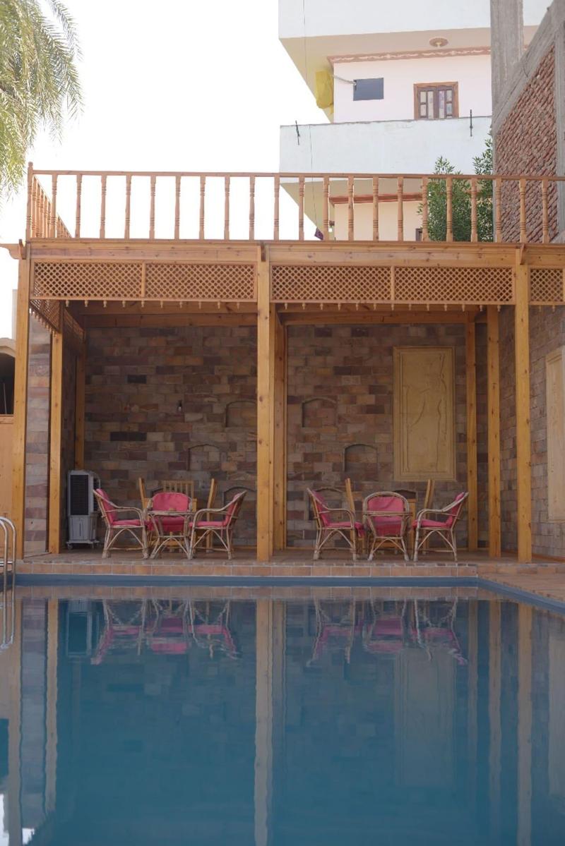 Embrace Hotel image