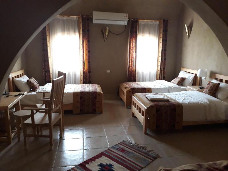Embrace Hotel image