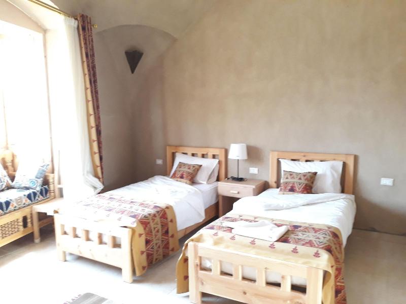 Embrace Hotel image