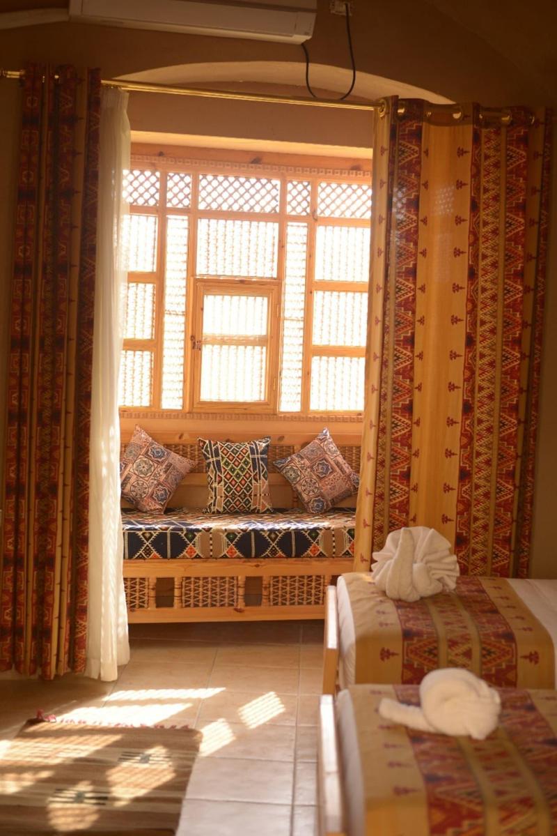 Embrace Hotel - Image 9