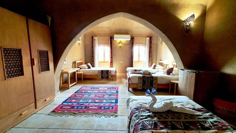 Embrace Hotel image