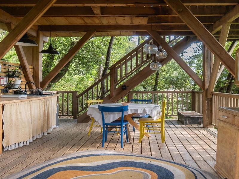 Orion Tree houses image