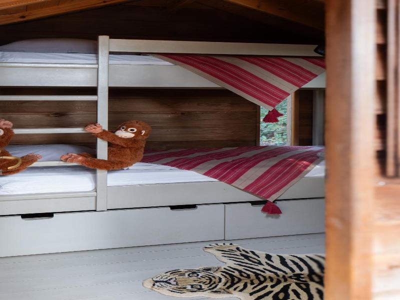 Orion Tree houses image