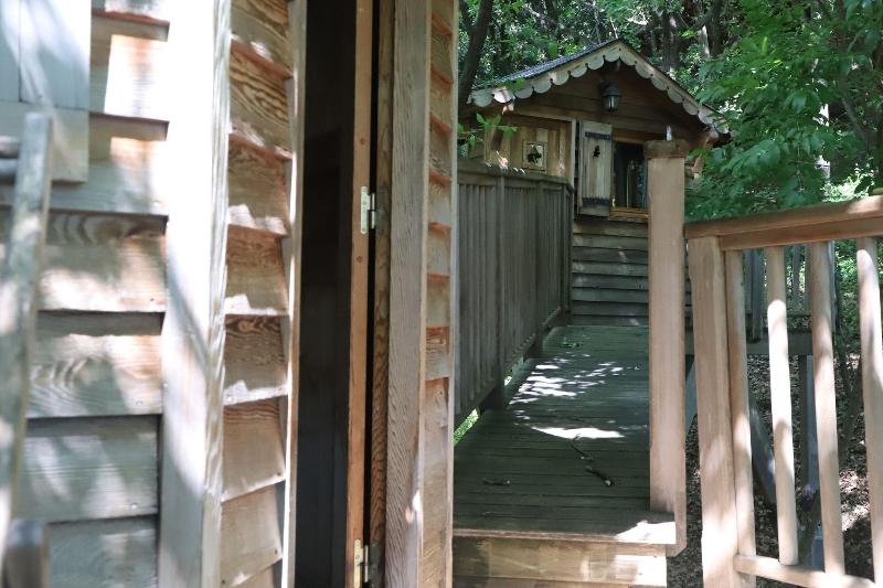 Orion Tree houses image