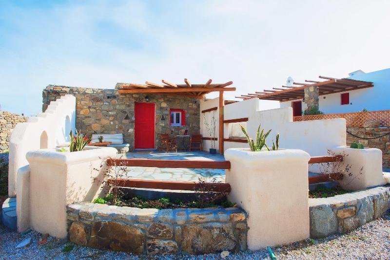 Myconian brothers — exterior view