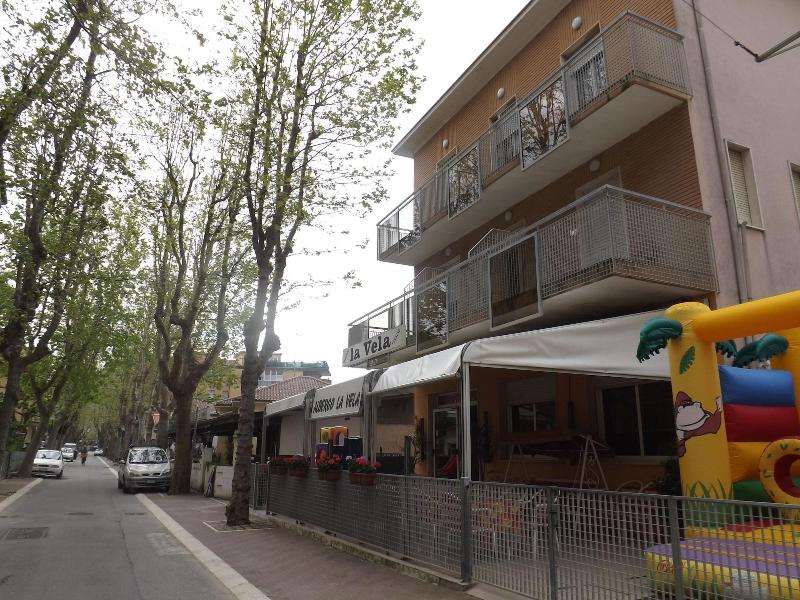 Hotel La Vela image