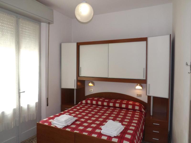 Hotel La Vela image