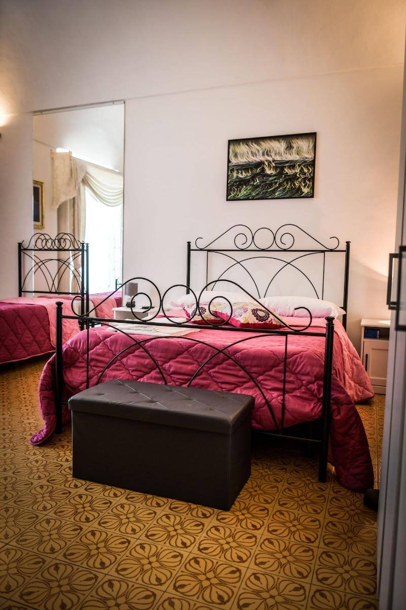 The Artist Home Catania Centro image