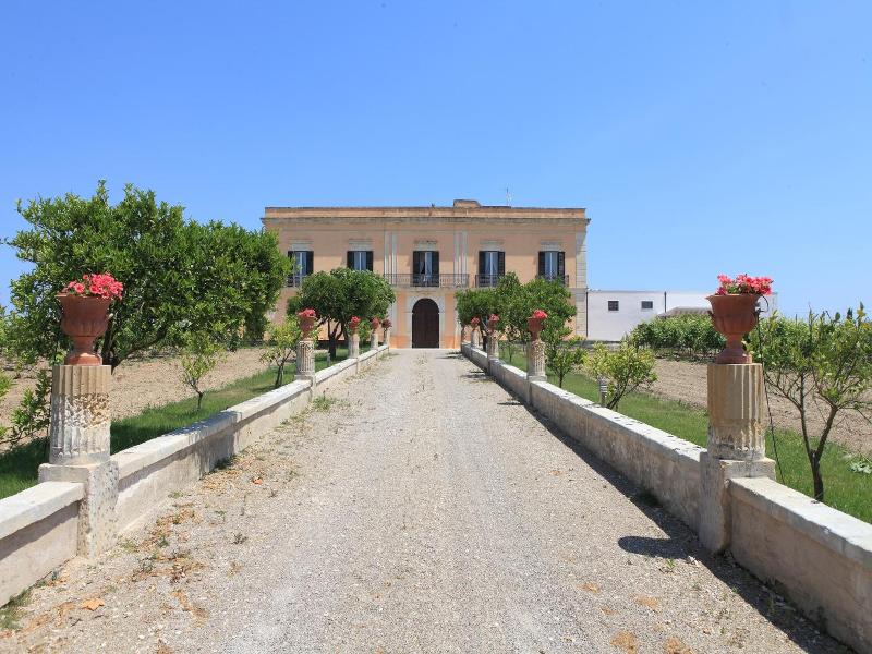 Tenuta Giardini Nuovi image