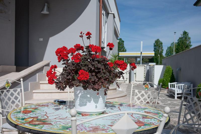 Rome Airport Inn image