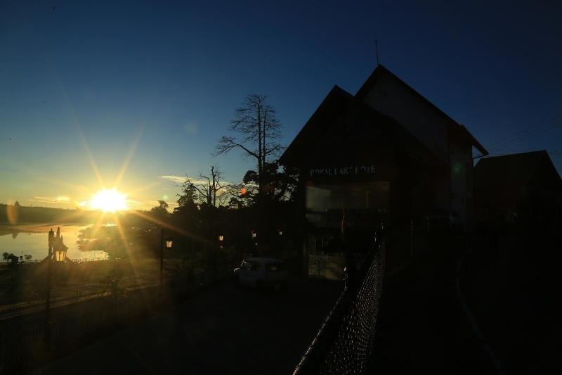 Royal Lake Hotel image