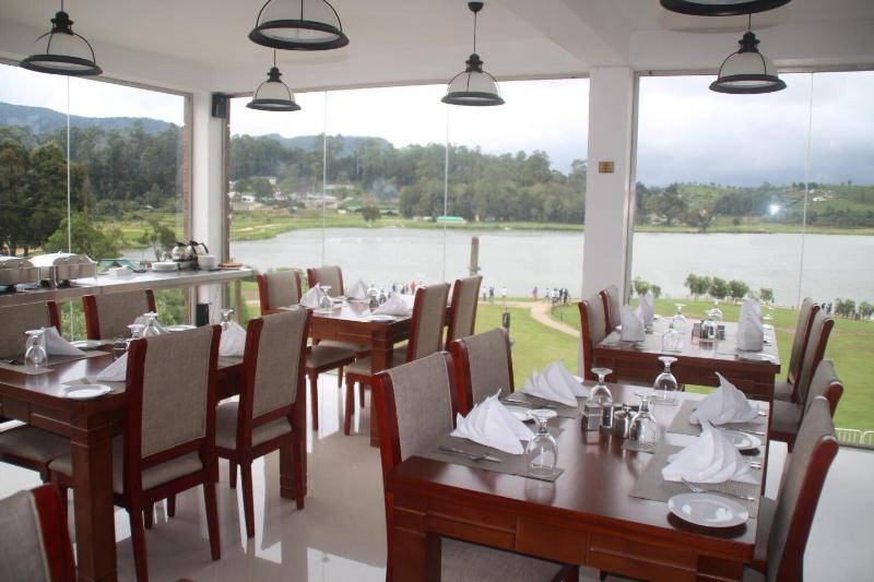 Royal Lake Hotel image