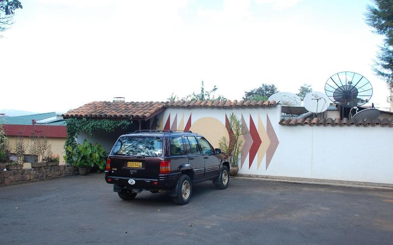 Hotel Le Garni Kigali image