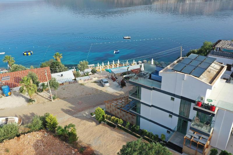 Greenbeach Hotel