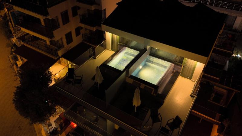 Greenbeach Hotel