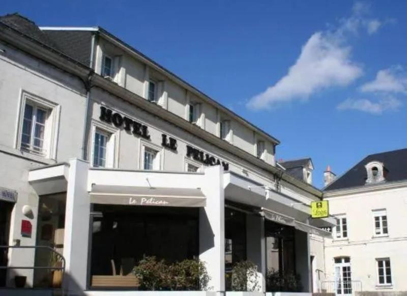 Logis Hotel Le Pelican image