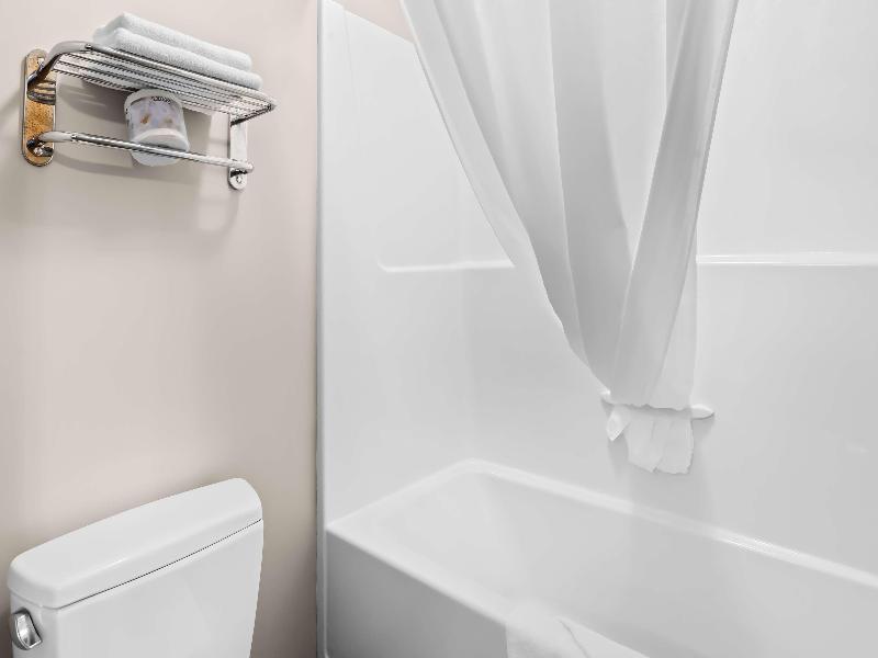 SureStay Hotel by Best Western Bassano image