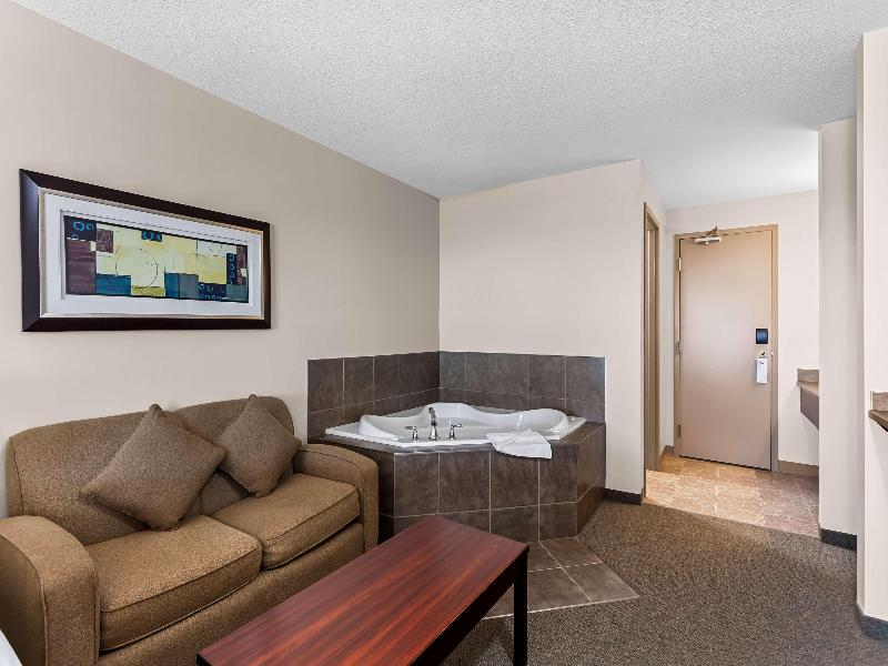 SureStay Hotel by Best Western Bassano image