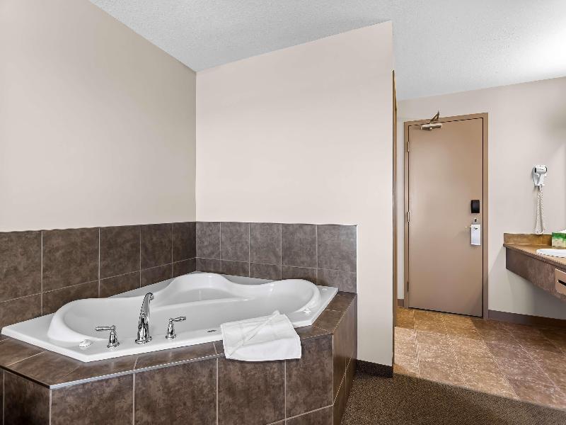 SureStay Hotel by Best Western Bassano image