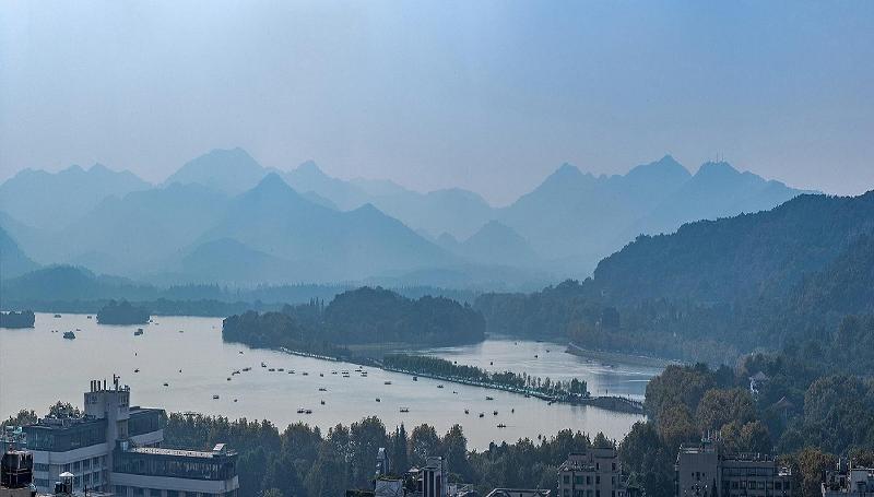 Ji Hotel Hangzhou West Lake Hubin Erqing Building