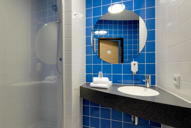 B&B HOTEL Paderborn image