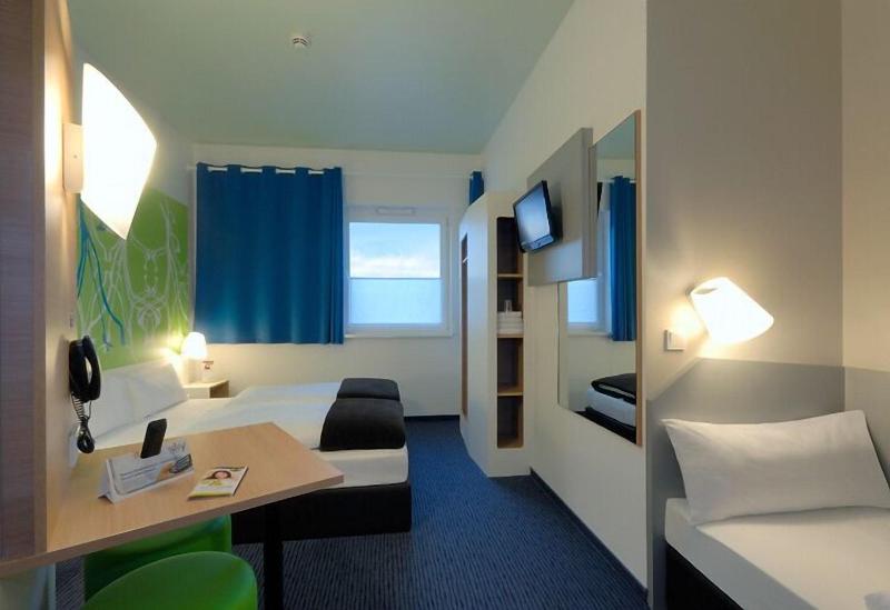 B&B HOTEL Paderborn image