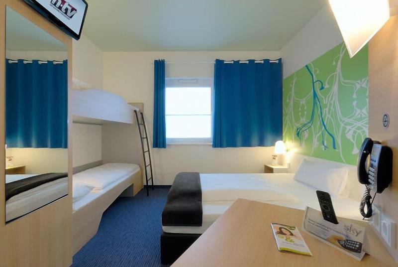 B&B HOTEL Paderborn image