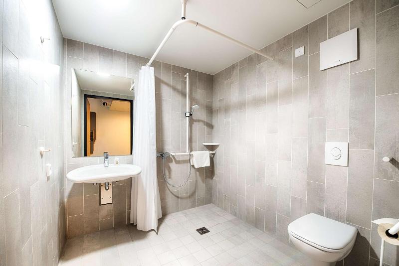 B&B HOTEL Ravensburg image