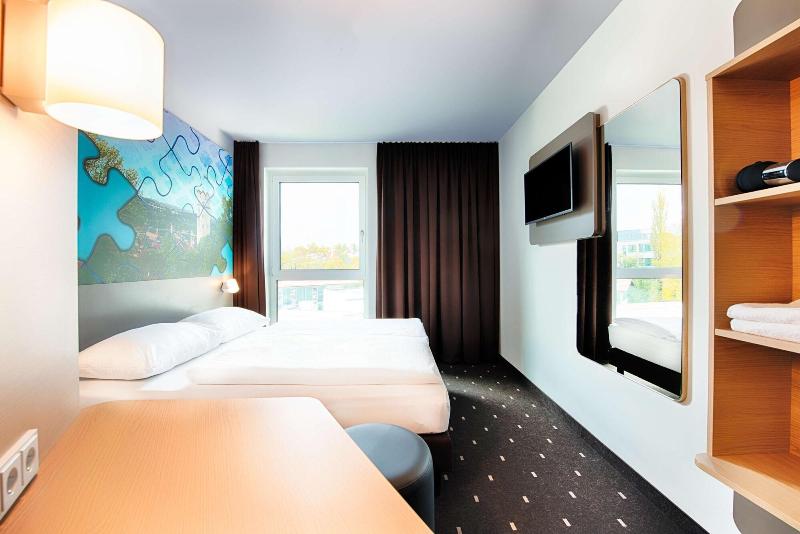 B&B HOTEL Ravensburg image