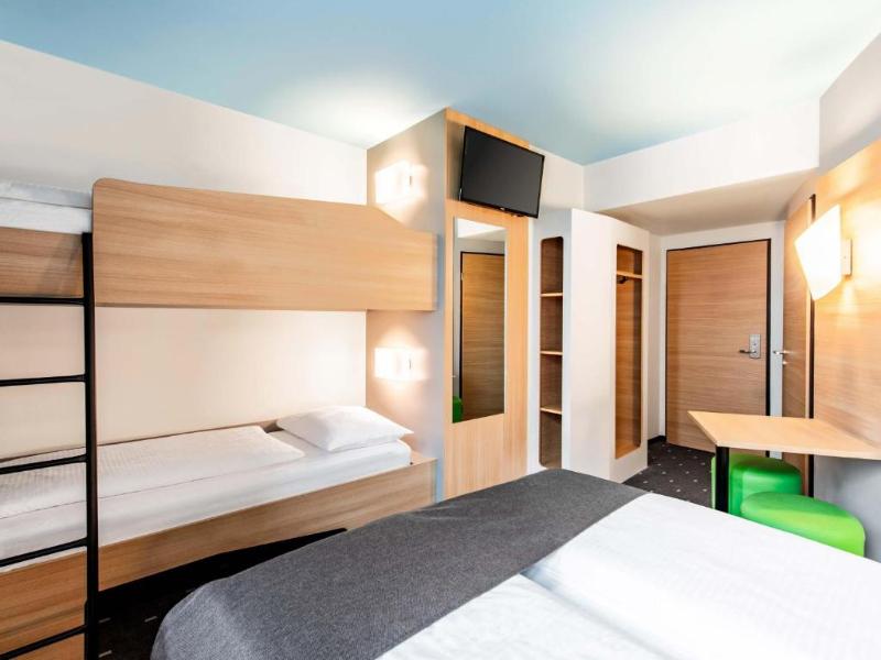 B&B HOTEL Rosenheim image