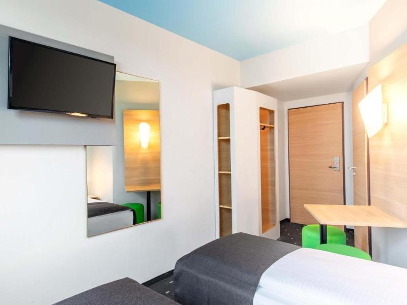 B&B HOTEL Rosenheim image