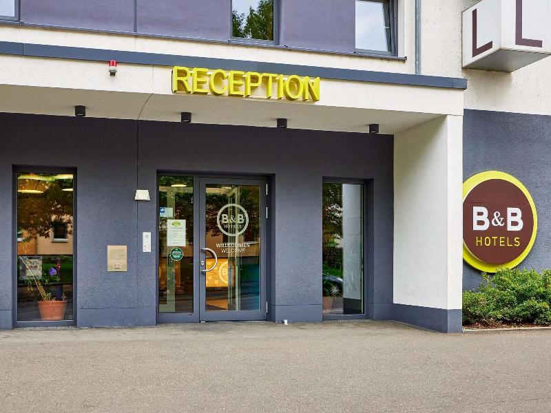 B&B HOTEL Trier image